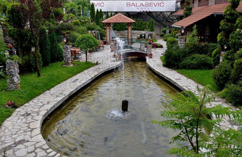 Hotel Centar Balasevic Belgrado Exterior foto